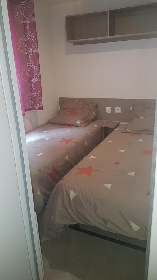 Agreable Mobilhome 6 - 8 Places Saint-Brévin-les-Pins Buitenkant foto